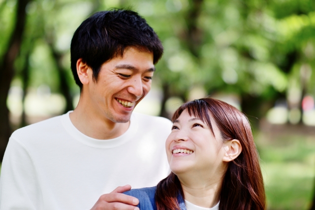 婚活デートで何を話したらいいか分からない人へ｜困った時の対処方法