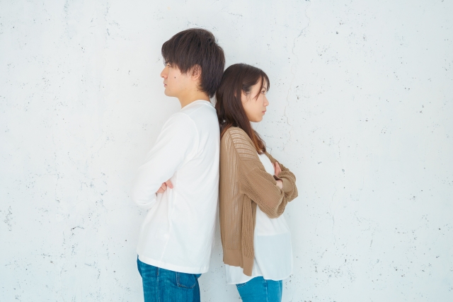 結婚相談所が教える！パートナーとの喧嘩の仲直り術 : 4つのステップで関係修復へのイメージ