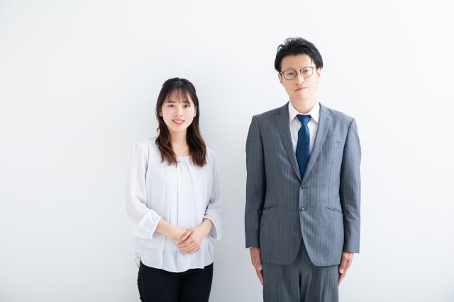 婚活パーティーで女性に話しかけられない理由と対策のイメージ